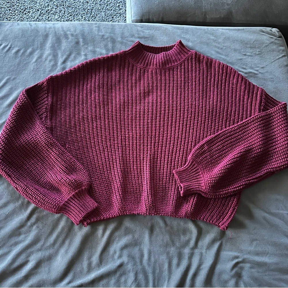 Women's size Small Knit Sweater Maroon Red Fall Christmas Family Classic Office